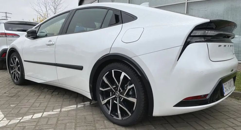 Riderauto Lišty dverí - Toyota PRIUS 2023- - Image 2