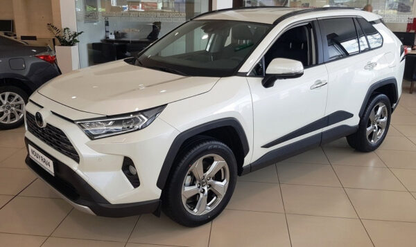 Riderauto Lišty dverí - Toyota RAV4 2019- - Image 2