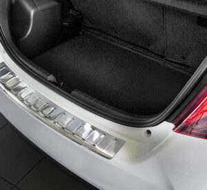 Lista na naraznik Avisa Toyota YARIS 2014-2017
