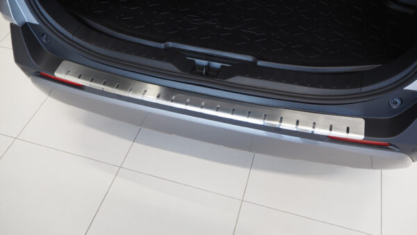 Alufrost Profilovaný prah kufra NEREZ - Toyota RAV4   2019- - Image 2