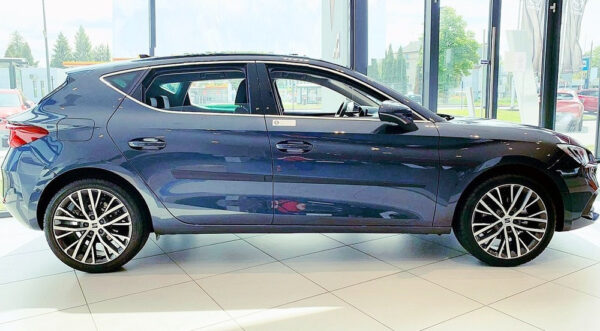 Riderauto Lišty dverí - Seat LEON  HTB 2020- - Image 2